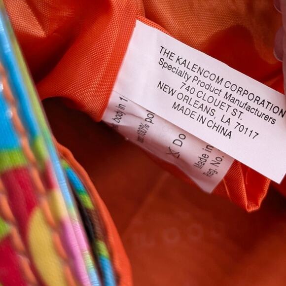 Kalencom Laminated Diaper Buckle Bag w/ Accoutreménts Four Pieces - Picture 8 of 8